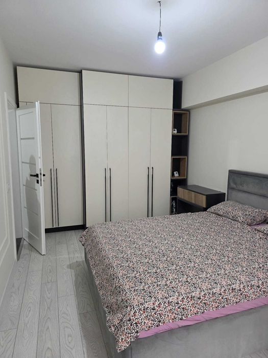 Inchiriez apartament cu 2 camere