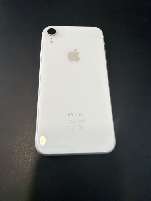 Продам Iphone xr