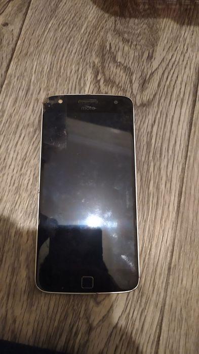 Motorola play z amoled