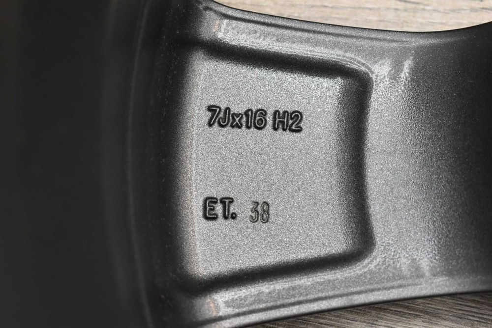 16'' Джанти Skoda Fabia Kamiq 5x100