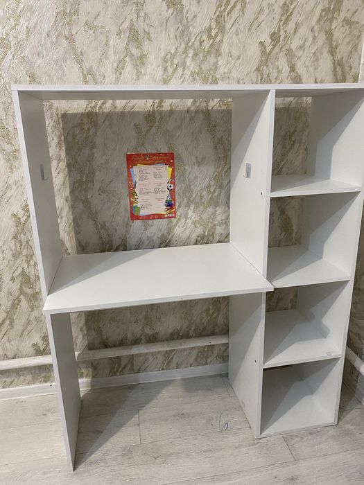 Стол и кресло для школьника