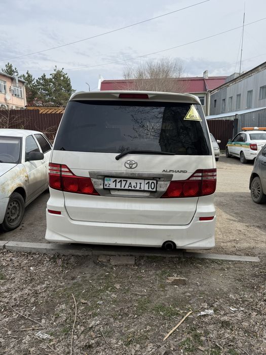 Продам Toyota Alphard