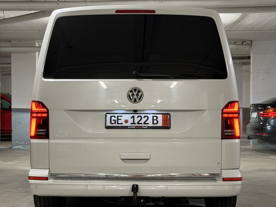 VOLKSWAGEN Multivan 2017 — imagine 4