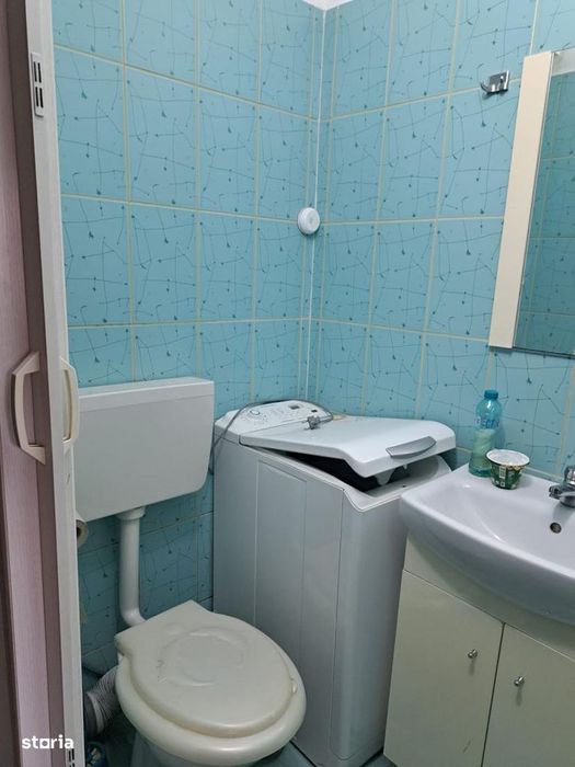 Garsoniera de vanzare , Carpati 2 , et. 4 , 21.900 euro neg.
