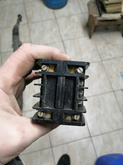 Contactor/releu/contactoare Buzău