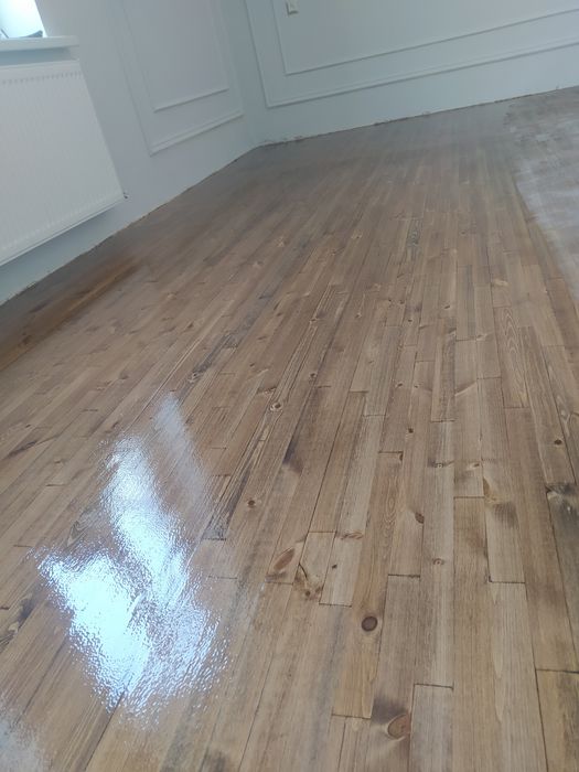 Шлифовка пол пареет лакеровка