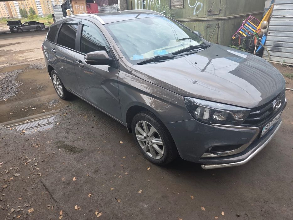 Продам автомашина Лада веста