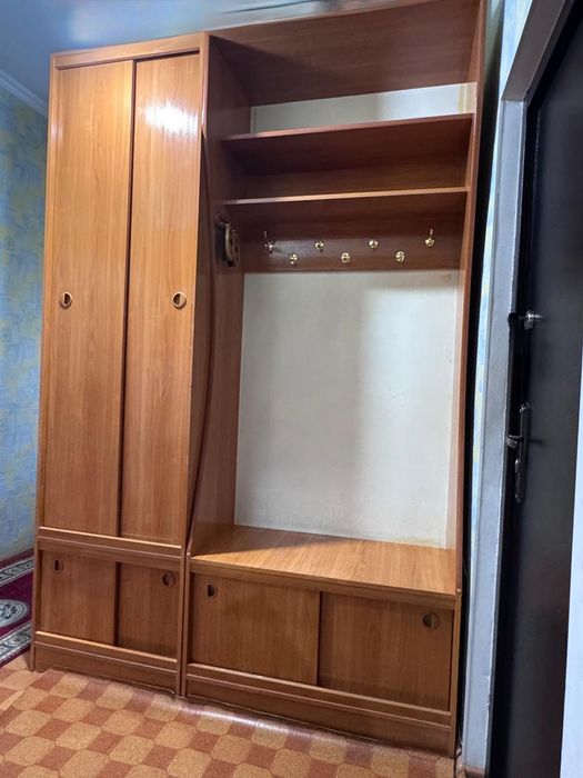 Срочно продам!  Прихожая