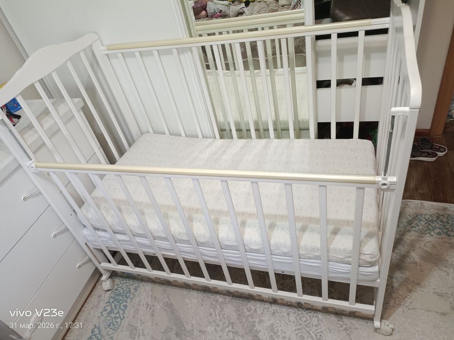 Продам Детский кровать