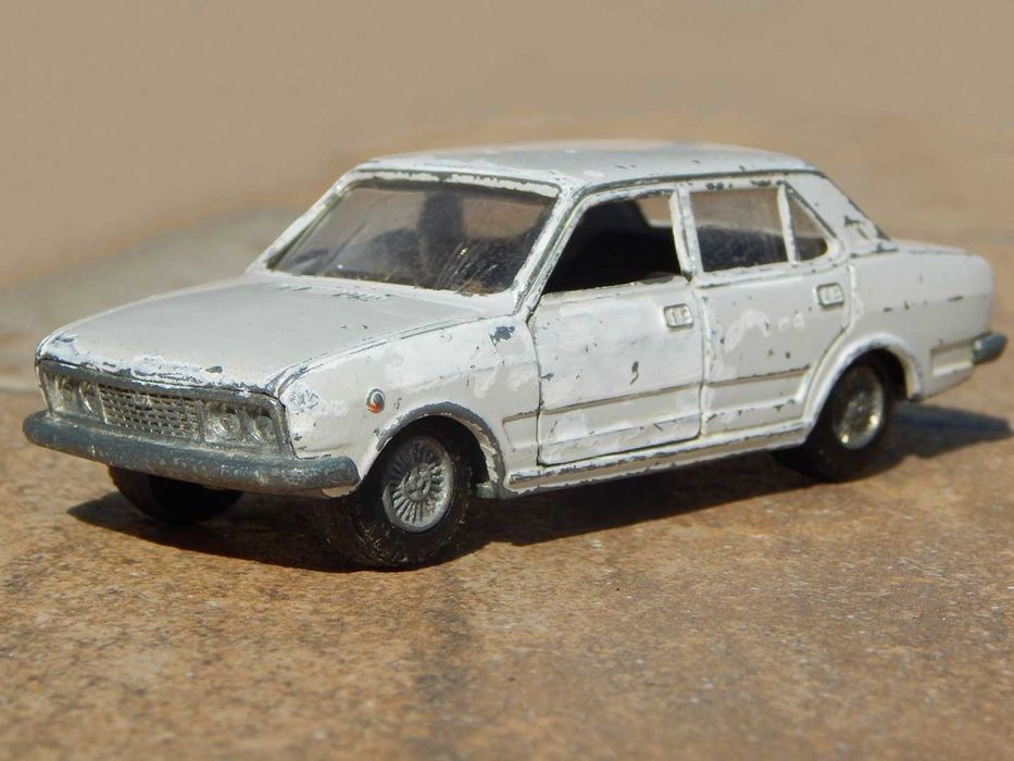 Macheta FIAT 132 1:43 fab Mercury Italia anii '70 veche metalica