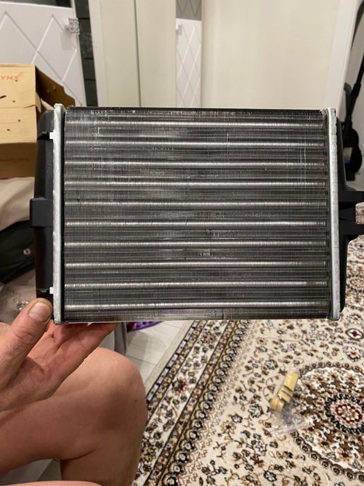 Радиатор печки мерседес 210