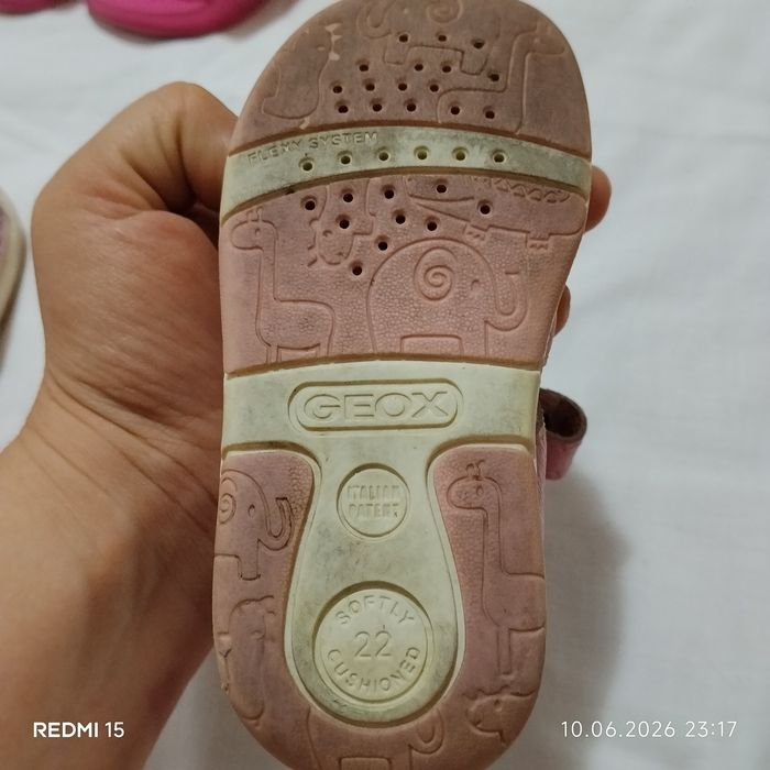 Sandale geox(22)palariuta monsoon 1-2ani+cadou slapi michel kors(21)