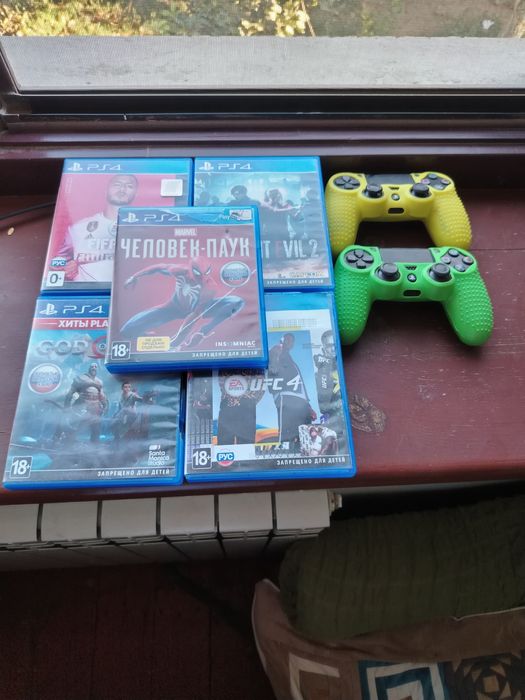 Ps4 продам хороший