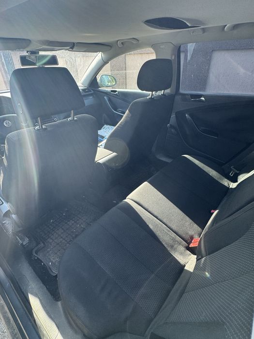 Volkswagen Passat B6 2.0 TDI 140 CP – 2006, cutie de viteze automată