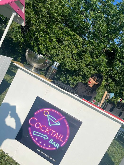 Cocktail bar și tort de shot