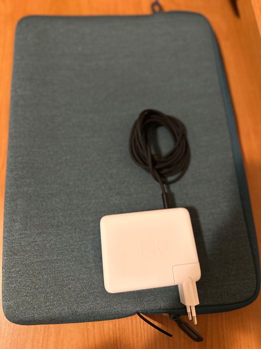 Apple MacBook Pro 16 с Apple M3 Pro 512GB, 36GB RAM, 12 CPU / 18 GPU