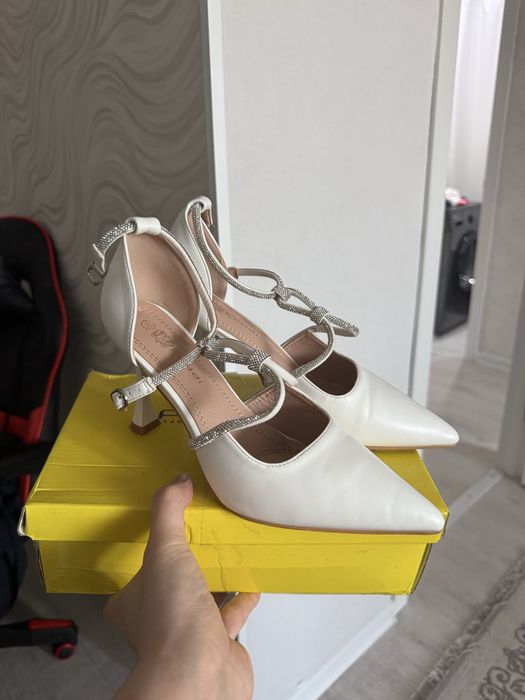 Продам женские обуви