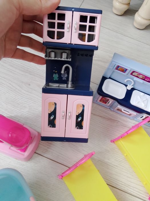 Игрушки для домика