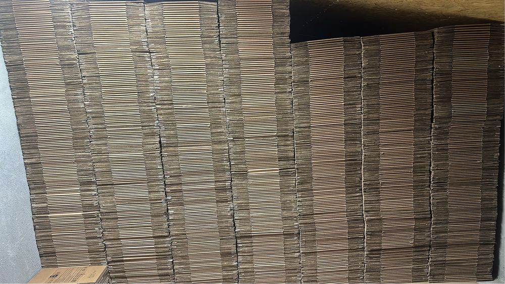 Картонные коробки