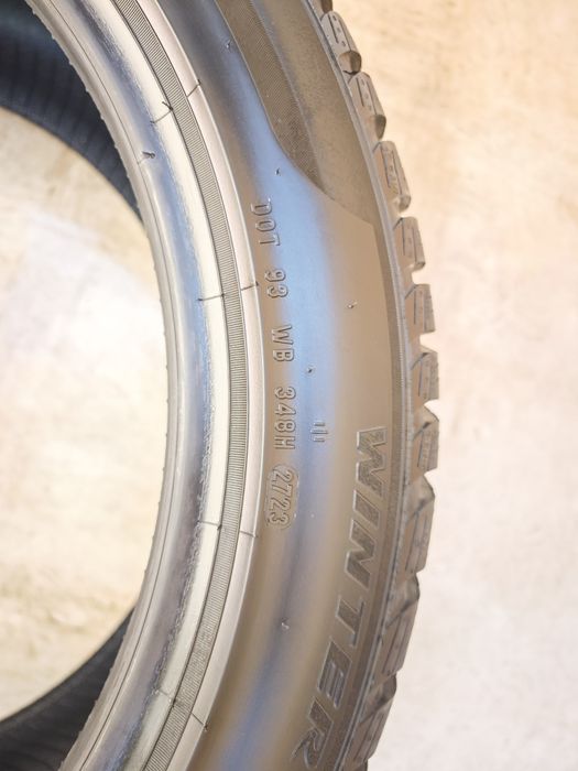 Anvelope 235/45/18 iarna M+S Pirelli Sotto Zero 3