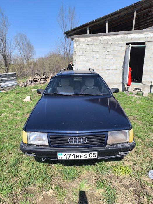 Ауди 100 универсал