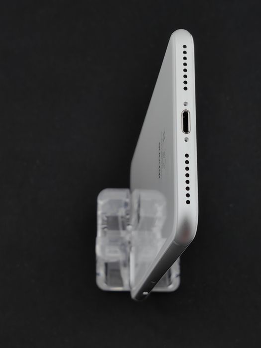 Apple iPhone 8 Plus 64GB-osr415