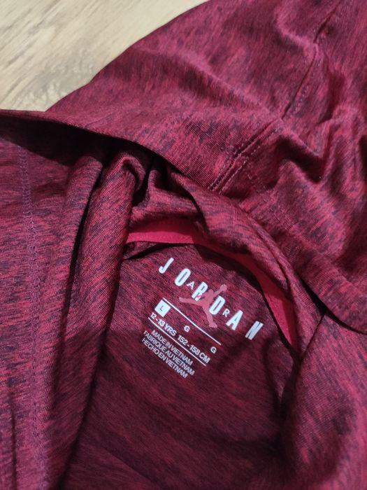 Hanorac Air Jordan mărimea 12-13 ani