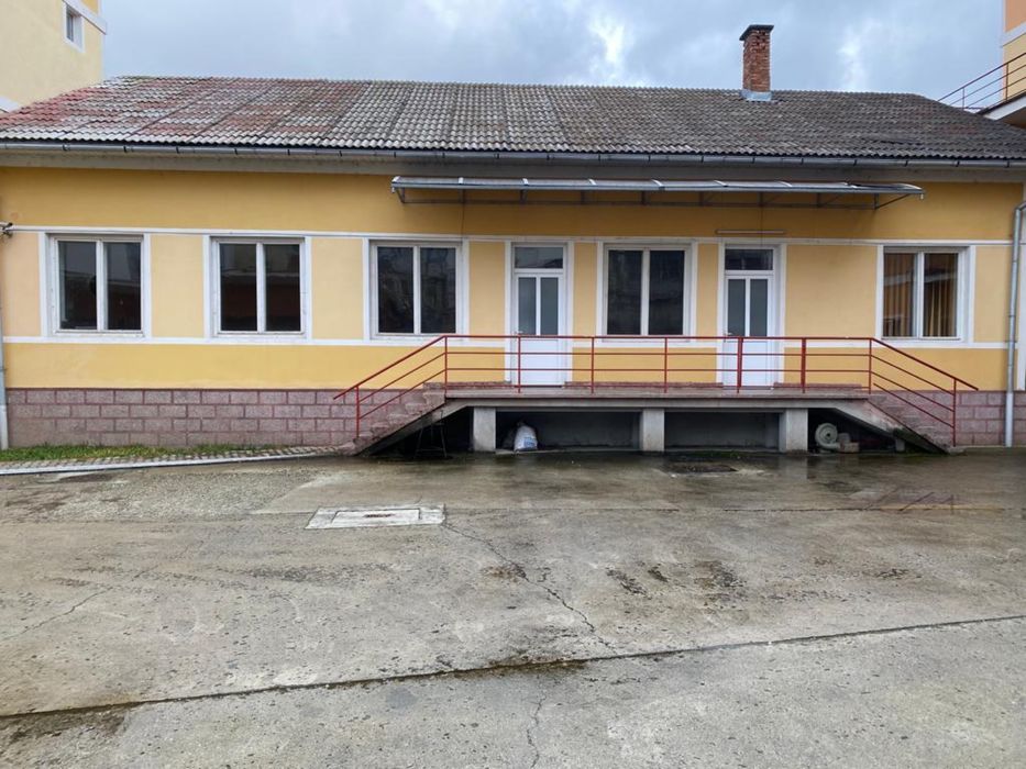 Spatiu Comercial central Dej
