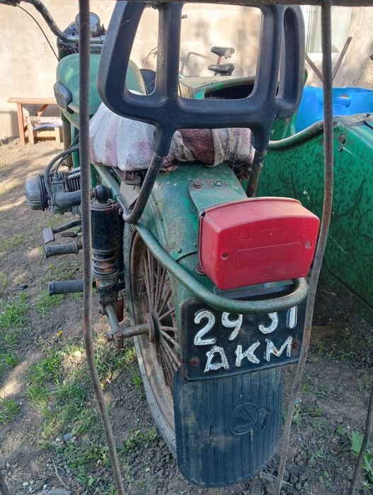 продам Урал с документами
