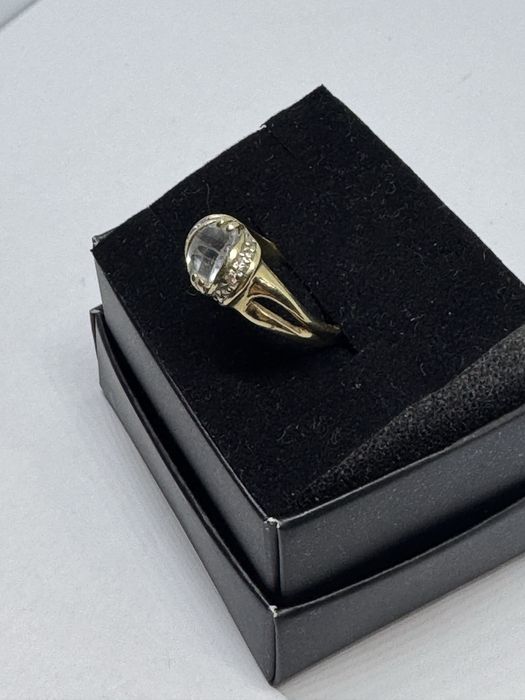 златен дамски пръстен 3.69гр 14к 585