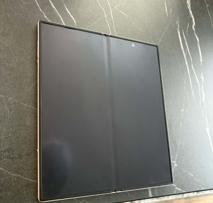 Samsung Galaxy Z fold 6