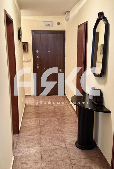 Продава се Тристаен апартамент в София, Редута - 80 кв.м за 1658 €/кв.м - Снимка #8