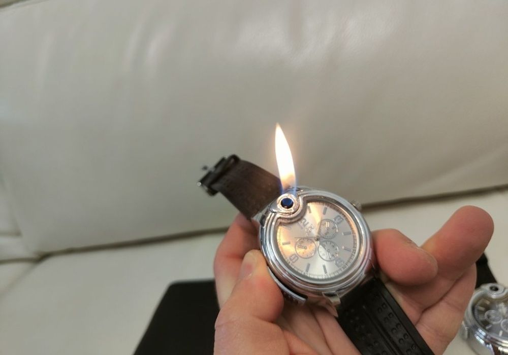 Ceas cu bricheta, Cadou Bărbați Ceas Sport / Casual curea silicon