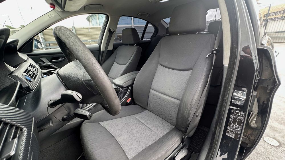BMW 318i E90, 2.0 benzină, manual