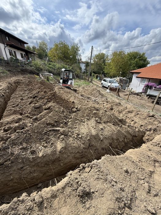 Услуги с мини багер и челен товарач | Изкопи и почистване/ Бургас