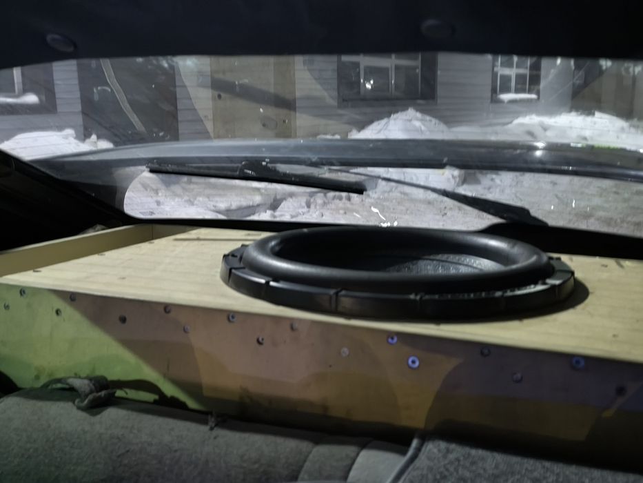 Продам Сабвуфер Apocalypse 305