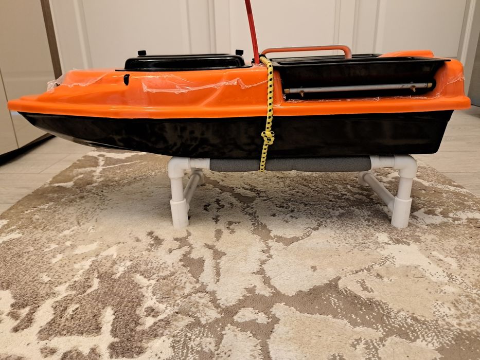 Navomodel barcuta de plantat