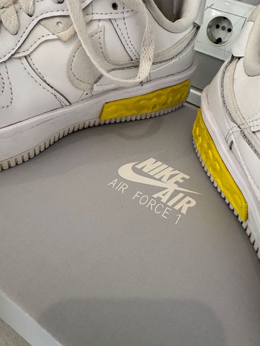 Nike Air Force 1