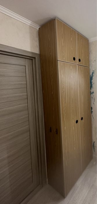 Шифоньер, шкаф для прихожки