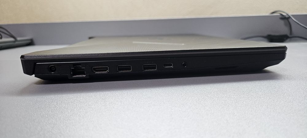 Asus Tuf Gaming F15 FX506HE