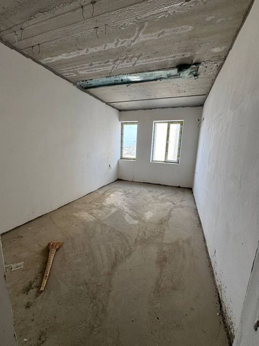 3 хонали каробка квартира сотилади