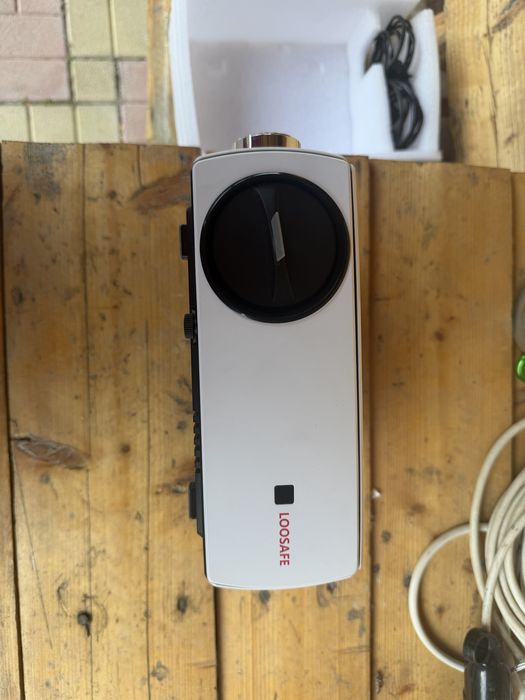 Videoproiector portabil LOOSAFE YG430