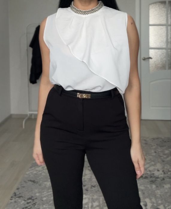 Продам женскую одежду. Размер 44