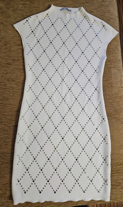 Уникална рокля Zara