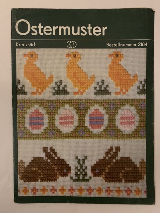 Журналы, нитки для вязания, макраме, вышивке