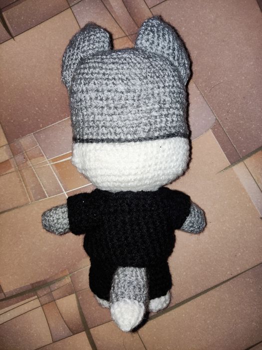 Вязанная игрушка Вульфчан