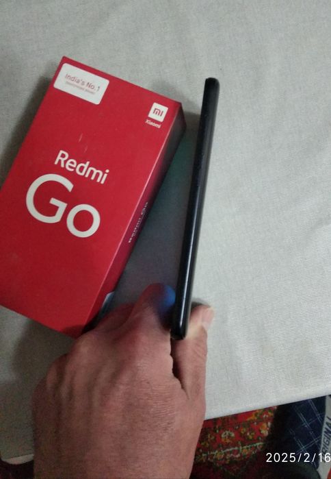 Продам Redmi Go почти новый недорого