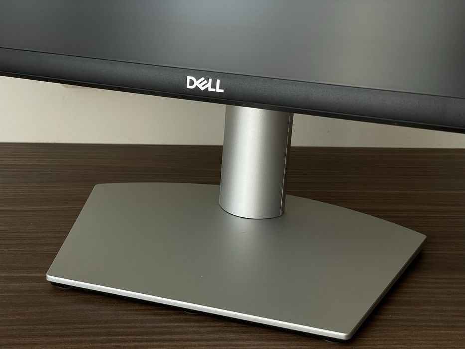 Монитор Dell 27 дюймов