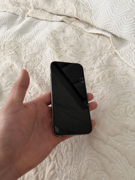 Iphone 13 pro без ремонта