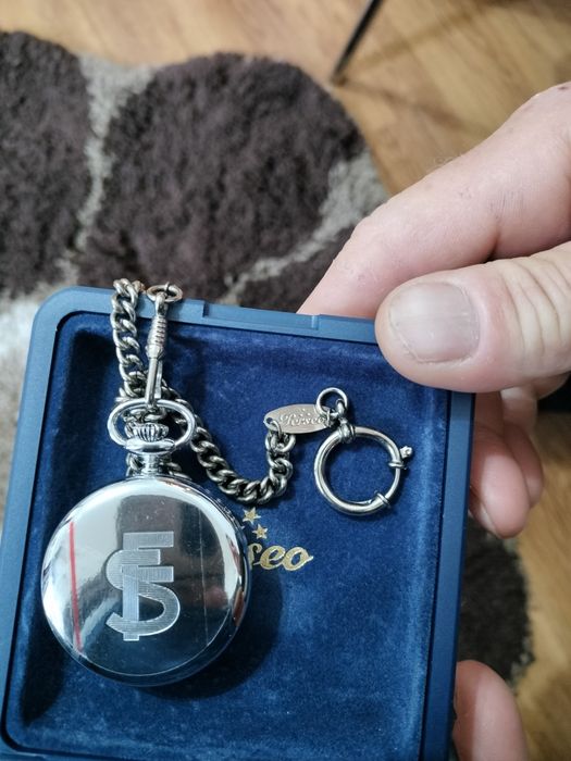 Ceas de buzunar , nou, nefolosit, păstrat in cutia lui!
